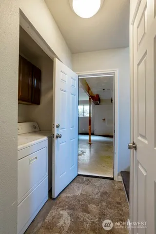 a view of a storage & utility room
