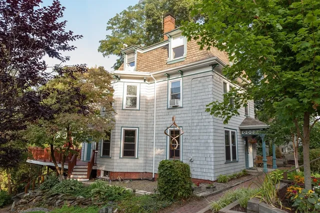 $5,495 | 182 Palfrey Street, Watertown, MA 02472