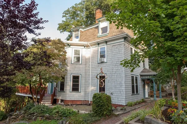 $5,495 | 182 Palfrey Street, Watertown, MA 02472