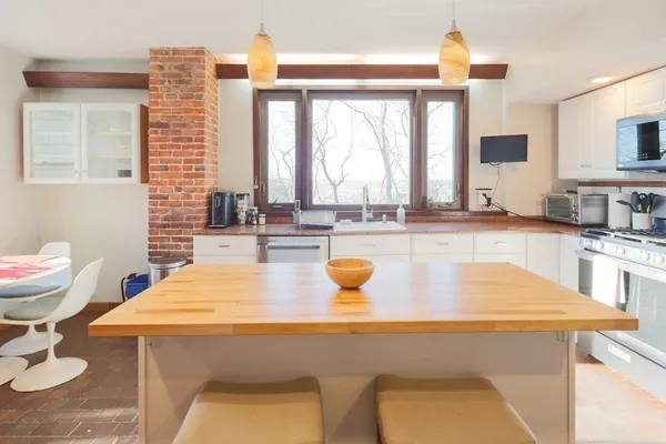 $5,495 | 182 Palfrey Street, Watertown, MA 02472