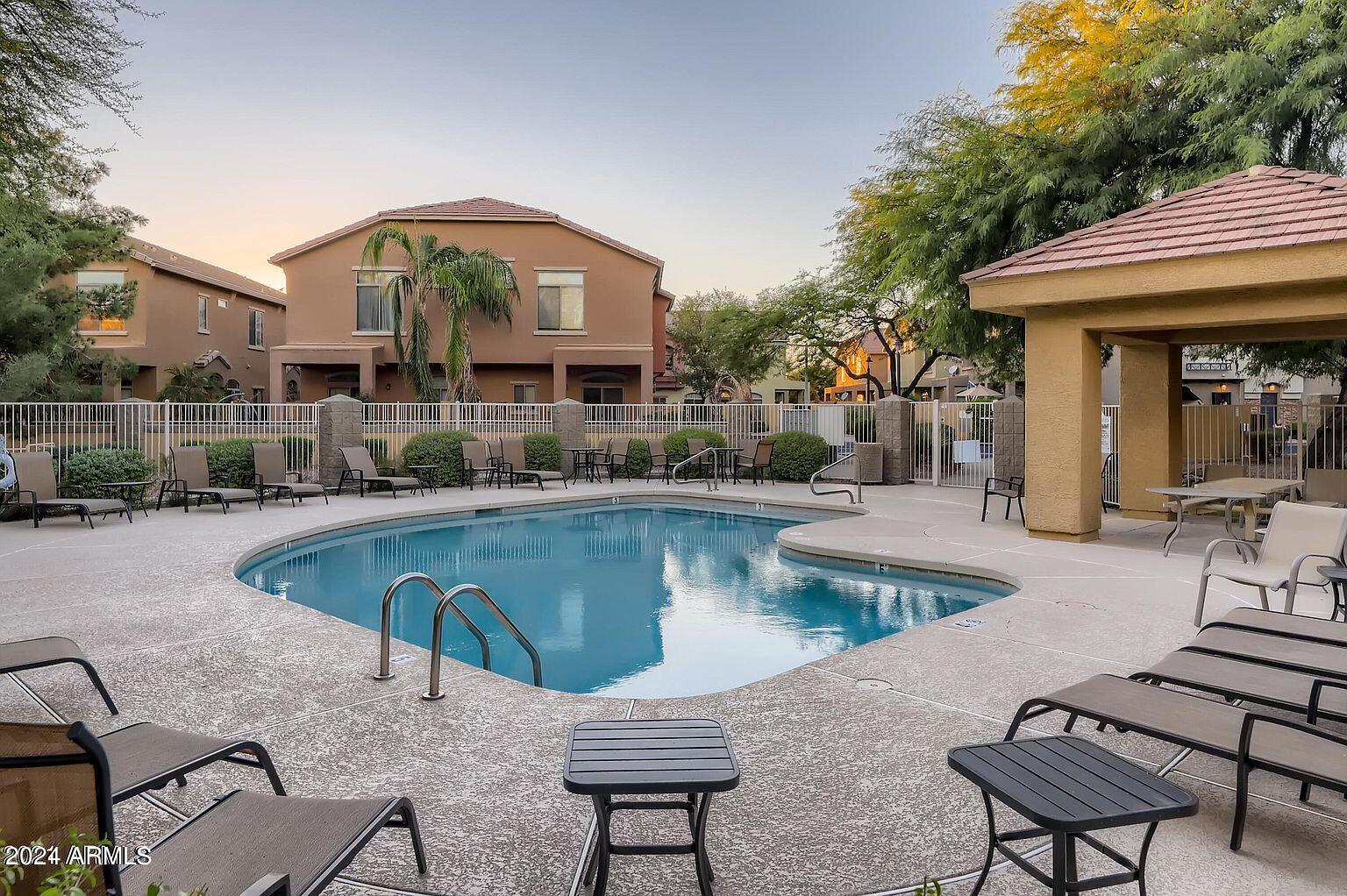 2150 East Bell Road, Unit 1085 Phoenix, AZ 85022 - Photo 17 of 20 296c7c70e9fb4d51f4dc1accae488cbd-uncropp