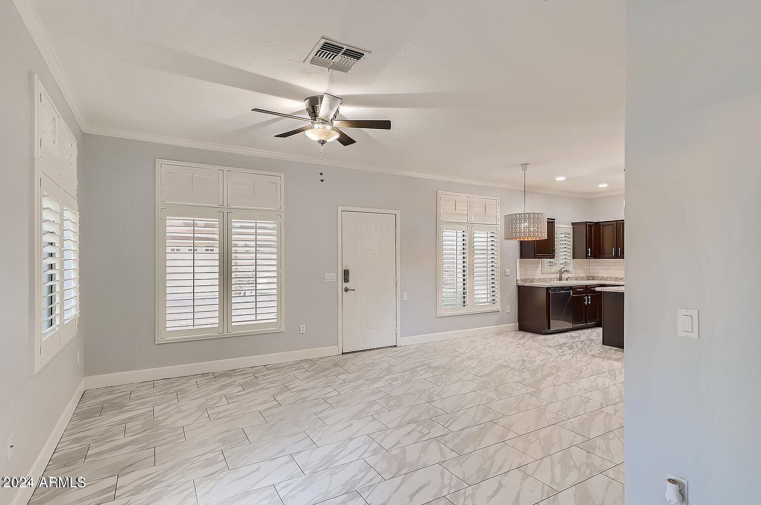 2150 East Bell Road, Unit 1085 Phoenix, AZ 85022 - Photo 4 of 20 90eb73153202d29409e063aaa89baa8d-uncropp