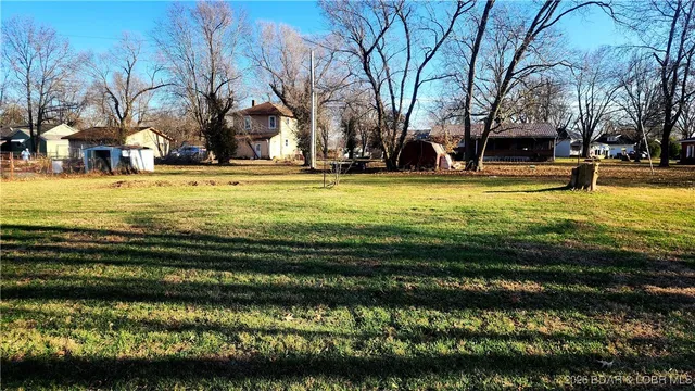 $129,000 | 510 Missouri Avenue, Versailles, MO 65084
