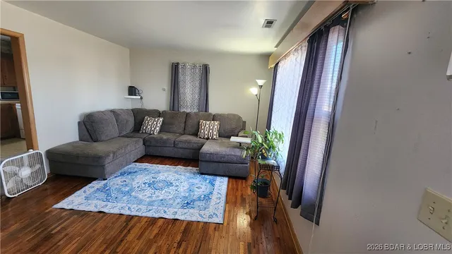 $129,000 | 510 Missouri Avenue, Versailles, MO 65084