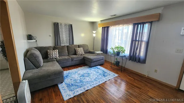 $129,000 | 510 Missouri Avenue, Versailles, MO 65084