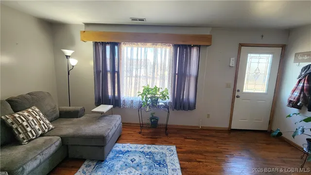 $129,000 | 510 Missouri Avenue, Versailles, MO 65084