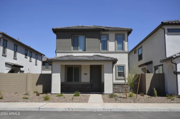$2,295 | 1306 West Sparrow Drive, Queen Creek, AZ 85140