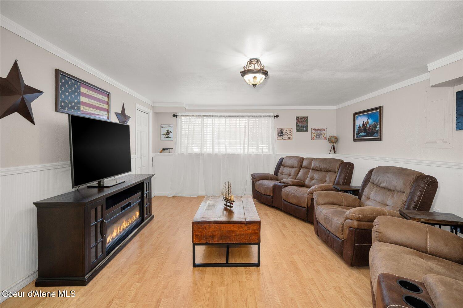 2531 Titleist Way Post Falls, ID 83854 - Photo 12 of 61 Family Room