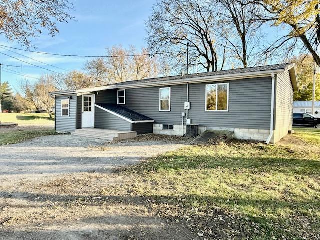 209 Coon Street Redwood Falls, MN 56283 - Photo 3 of 19