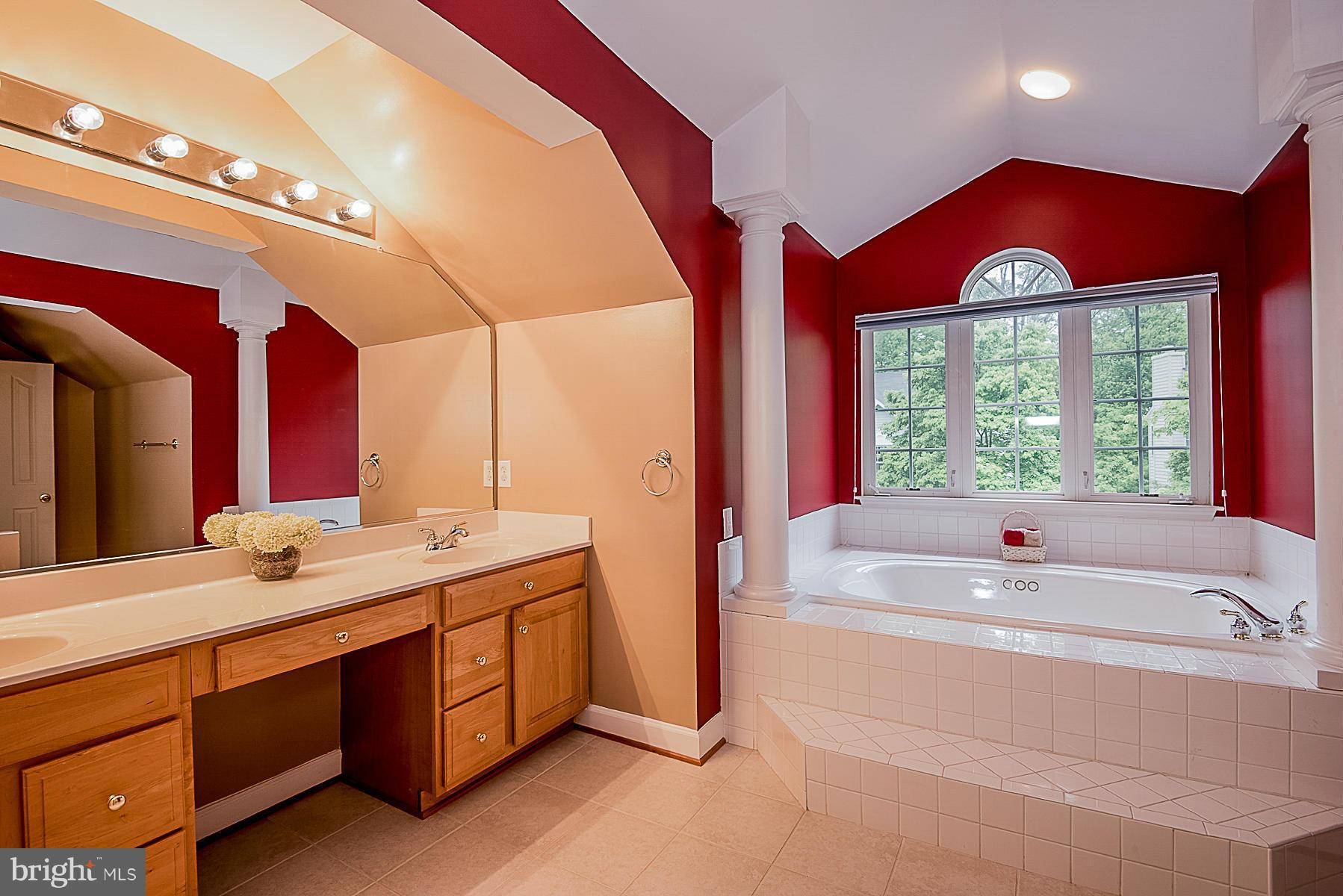 8002 Big Pool Road Laurel, MD 20724 - Photo 16 of 30 Bath (Master)