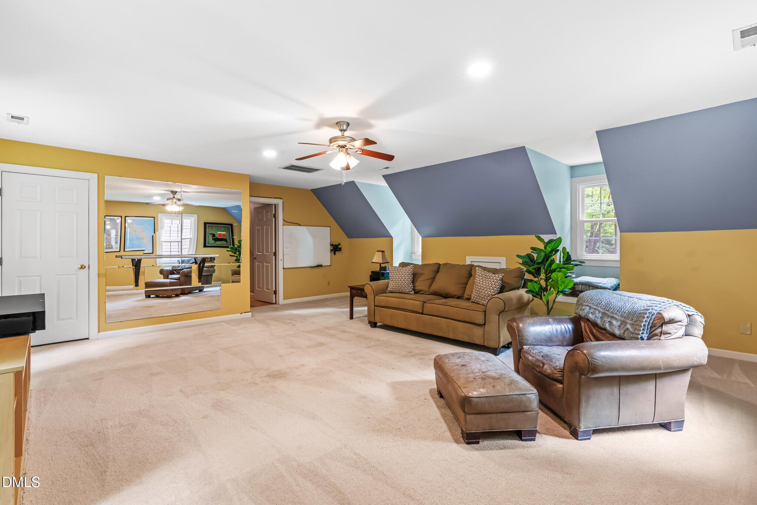 5425 North Hawthorne Way Raleigh, NC 27613 - Photo 36 of 51
