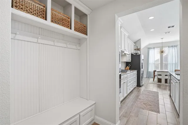 $2,600 | 1027 Moss Grv Trail, Justin, TX 76247