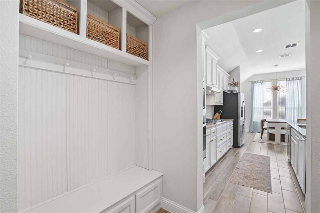 1027 Moss Grv Trail Justin, TX 76247 - Photo 16 of 40