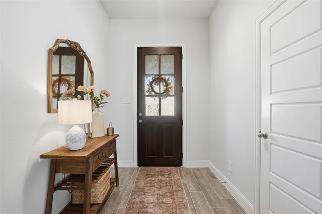 $2,600 | 1027 Moss Grv Trail, Justin, TX 76247