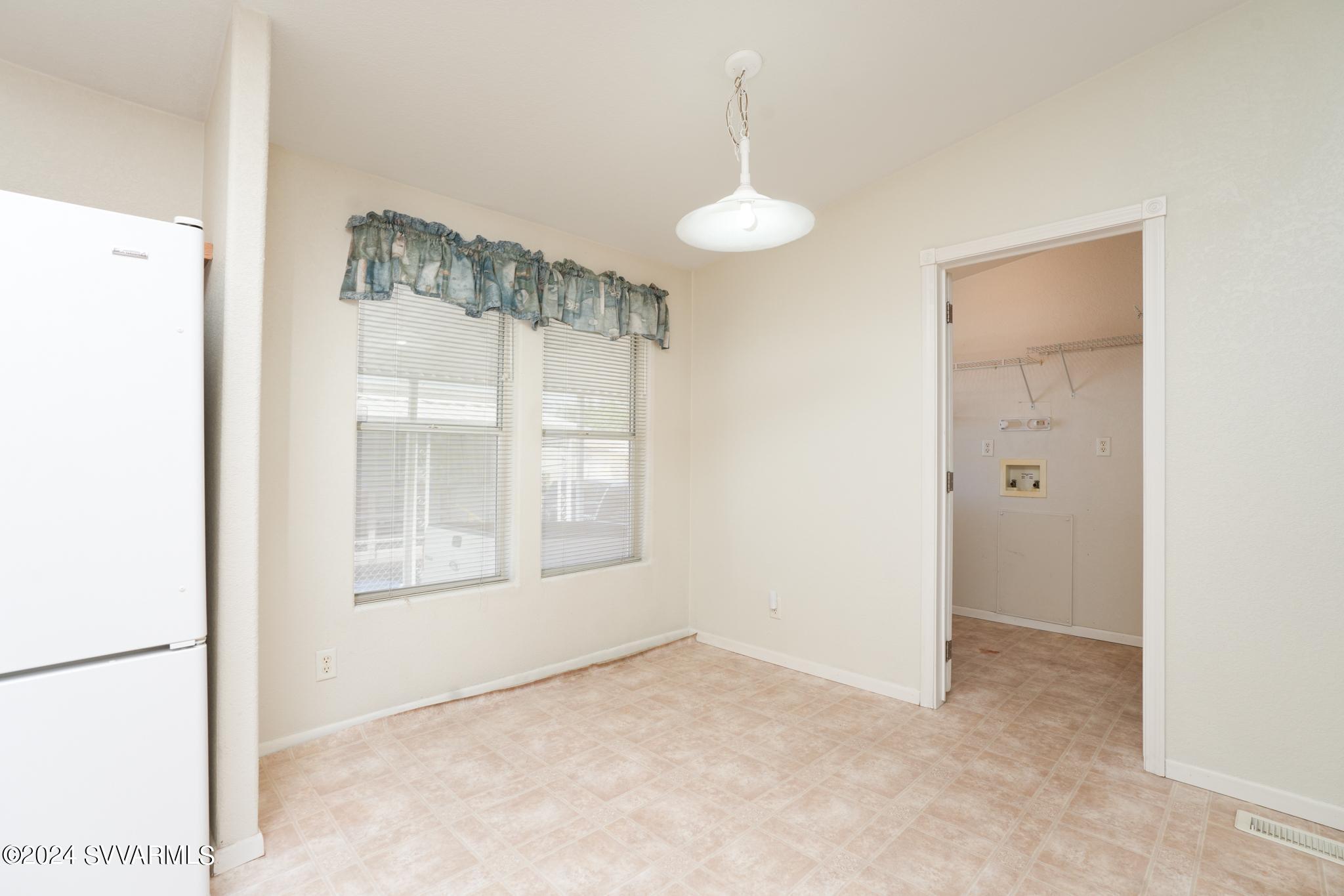723 Finnie Flat Road, Unit 130 Camp Verde, AZ 86322 - Photo 10 of 26 Dining Area