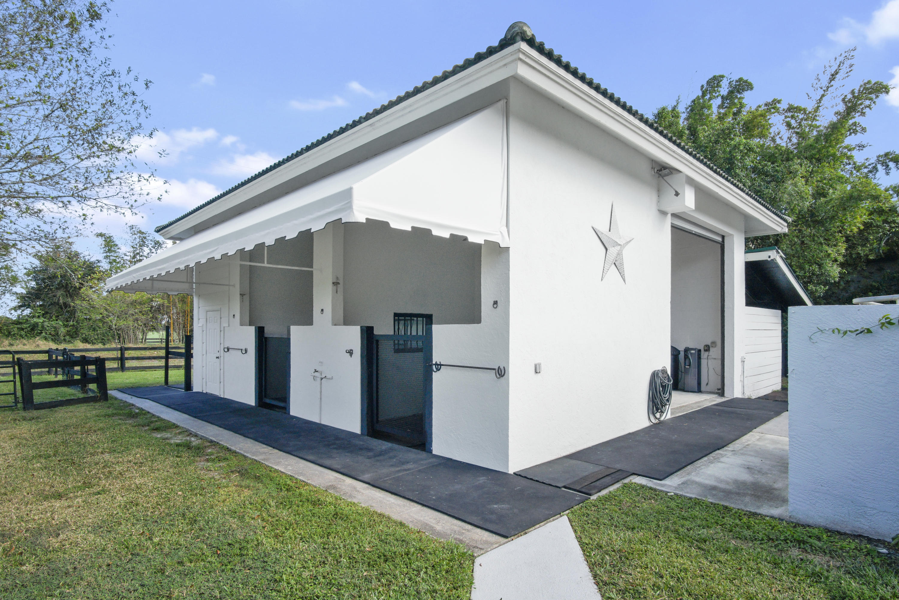 13200 Southfields Road Wellington, FL 33414 - Photo 30 of 39 TMW09426