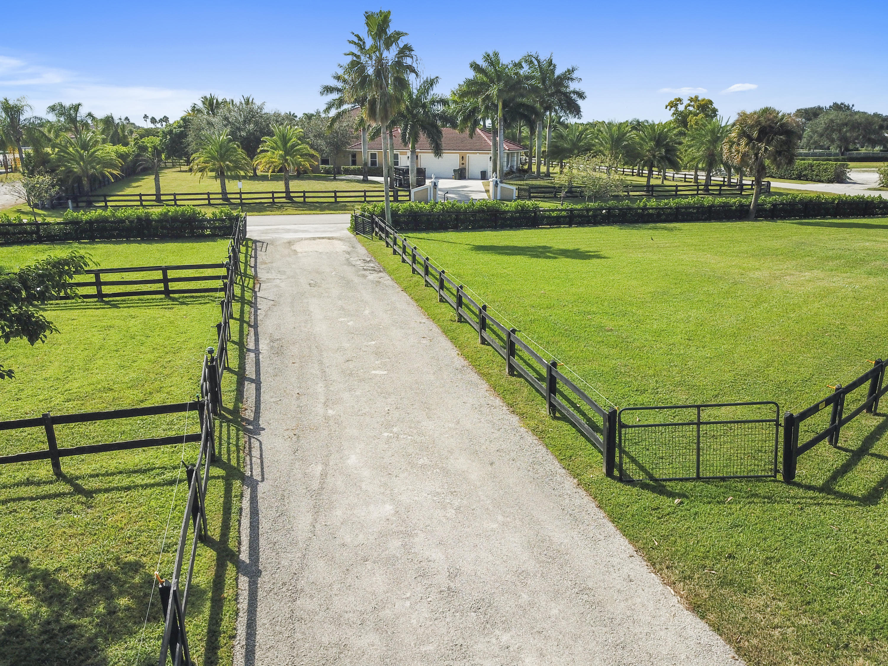13200 Southfields Road Wellington, FL 33414 - Photo 37 of 39 DJI_0007