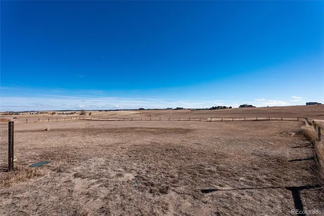 $1,445,000 | 650 Coyote Trail, Elizabeth, CO 80107