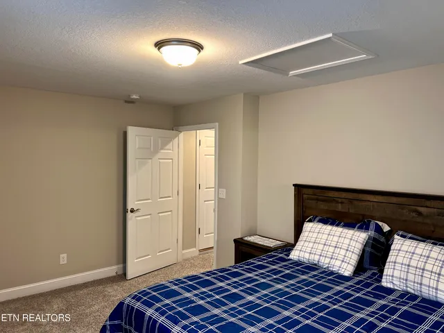 $475,000 | 109 East Elderberry Street, Oak Ridge, TN 37830