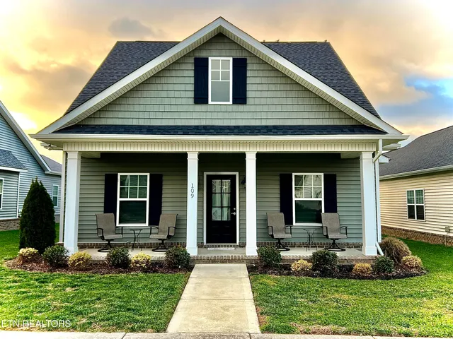 $475,000 | 109 East Elderberry Street, Oak Ridge, TN 37830