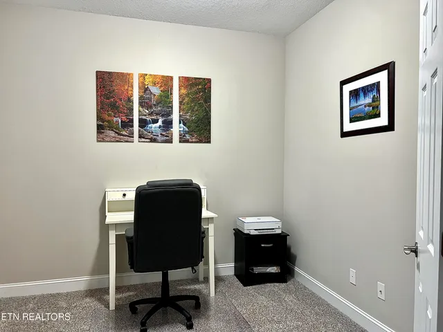 $475,000 | 109 East Elderberry Street, Oak Ridge, TN 37830