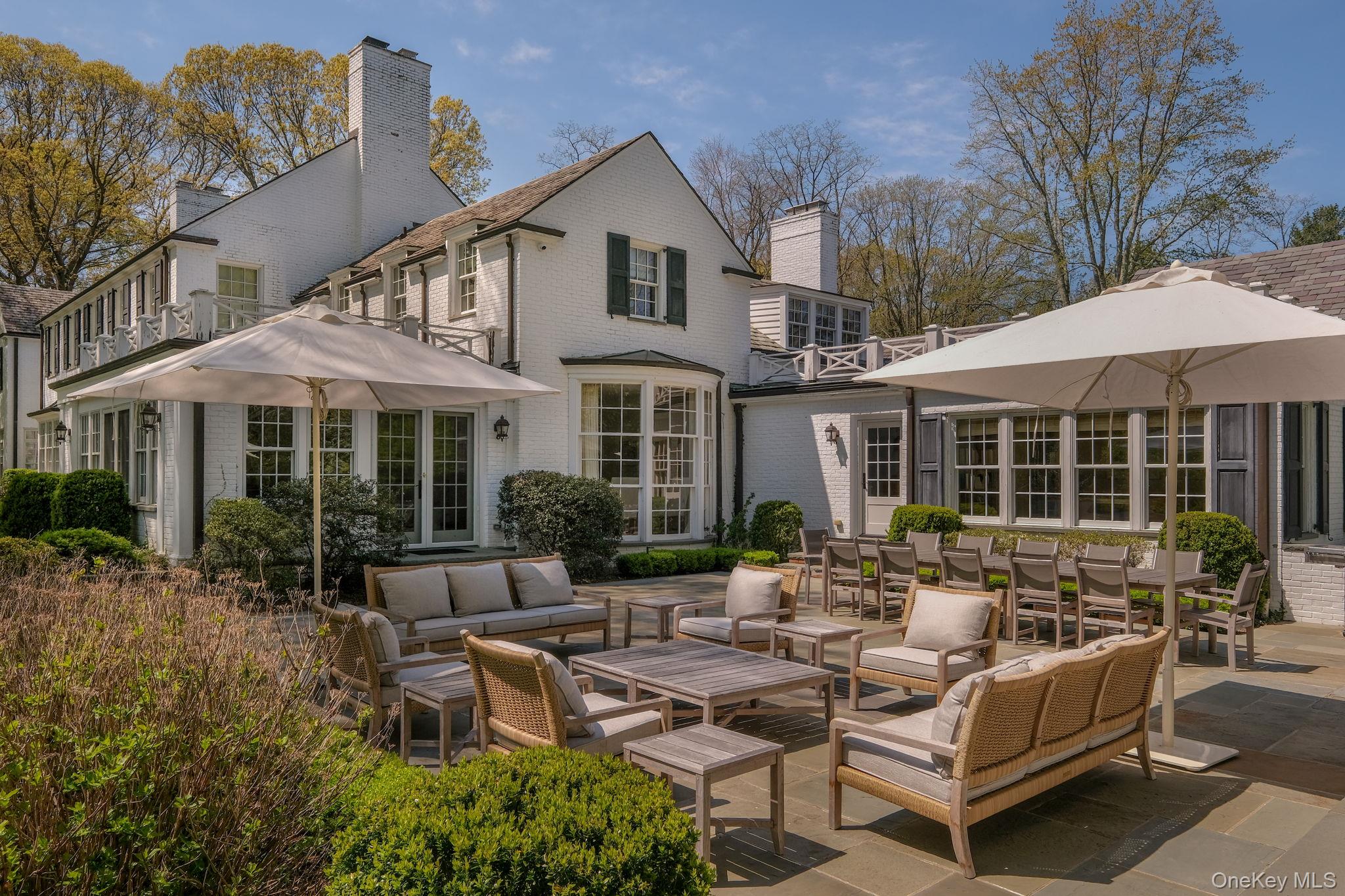 530 Chicken Valley Road Locust Valley, NY 11560 - Photo 46 of 50