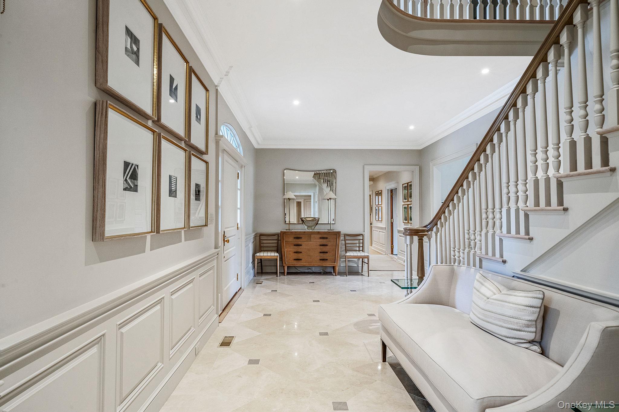 530 Chicken Valley Road Locust Valley, NY 11560 - Photo 6 of 50