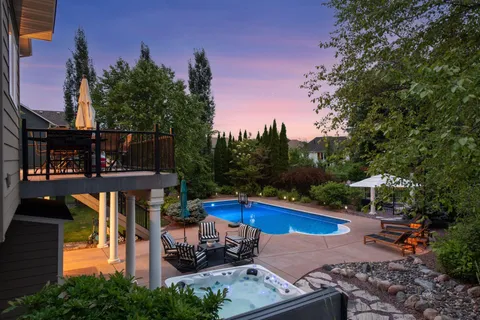 $1,295,000 | 3049 Fairway Drive, Chaska, MN 55318