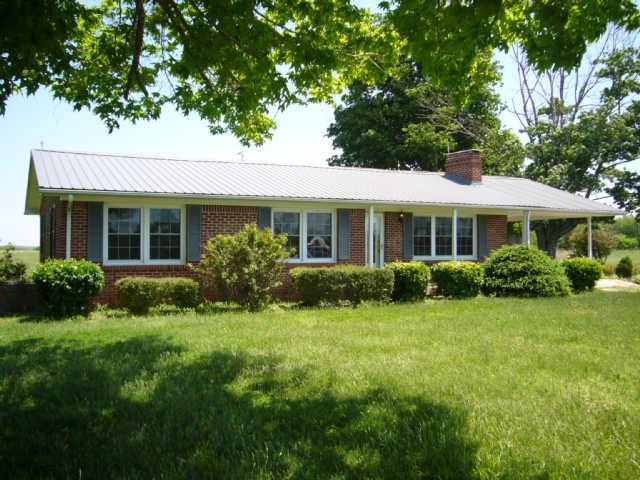 659 Pumpkintown Road Red Boiling Springs, TN 37150 - Photo 1 of 20
