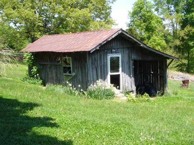 659 Pumpkintown Road Red Boiling Springs, TN 37150 - Photo 17 of 20