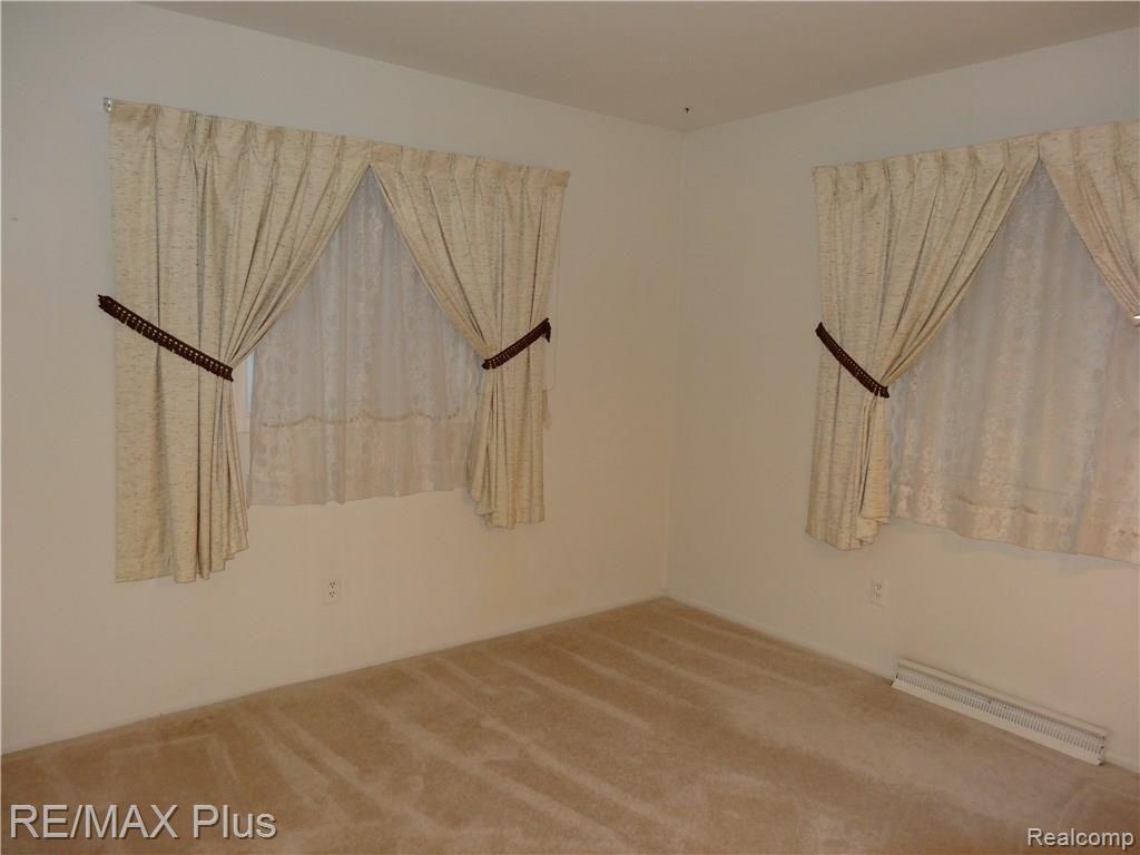 1146 South Vassar Road Burton, MI 48509 - Photo 8 of 12 DSC03685.JPG