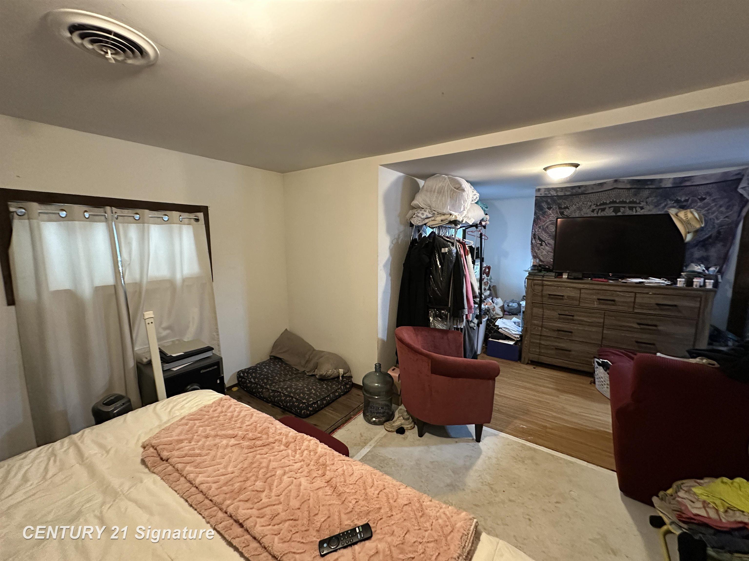 2245 West Burt Road Montrose, MI 48457 - Photo 14 of 25 50195770-0fd1d7a0-8599-49e0-8ca6-e11701f130ba.JPG