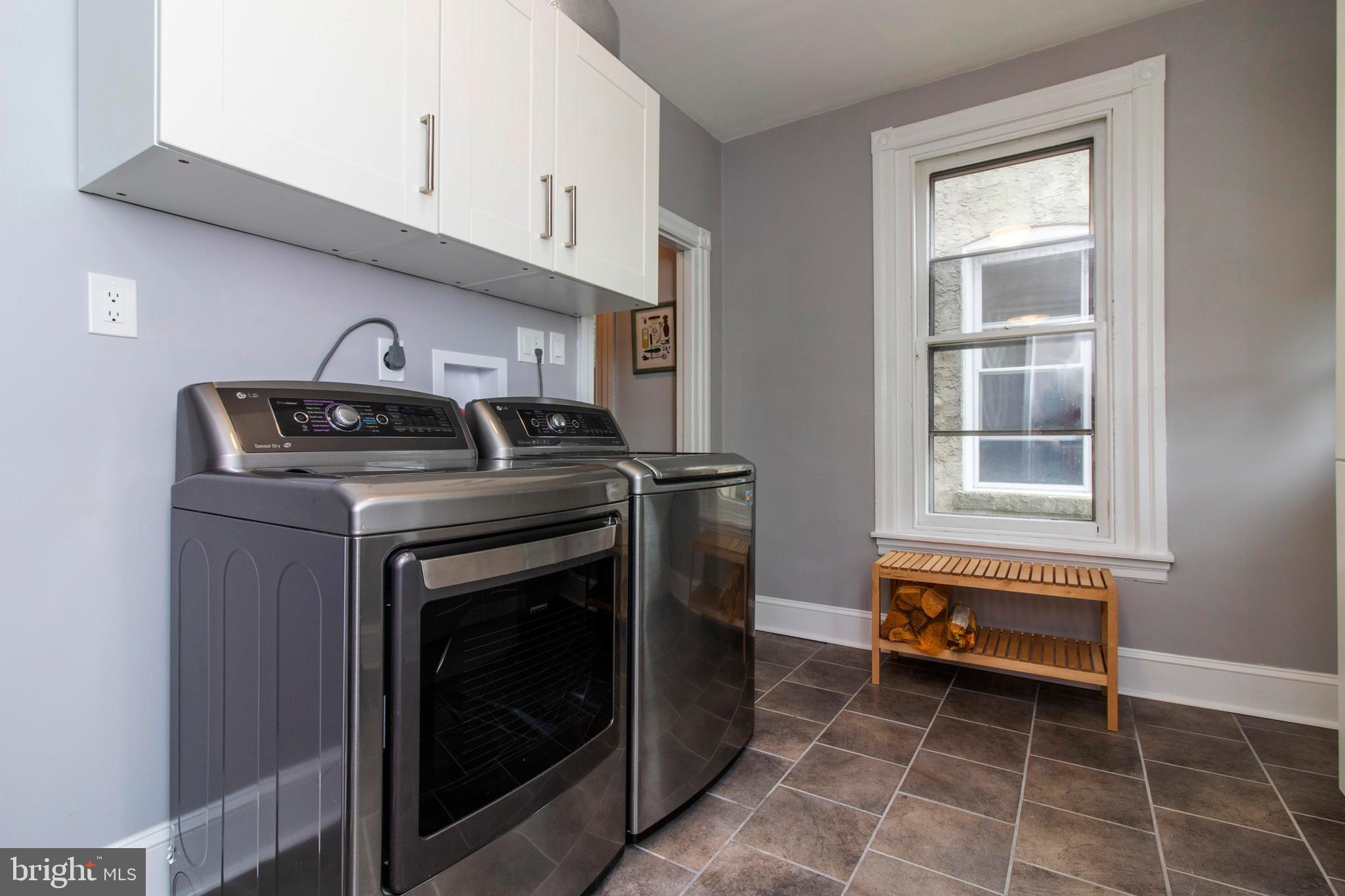 250 Rector Street Philadelphia, PA 19128 - Photo 18 of 31 Rear Pantry/Washer Dryer Area
