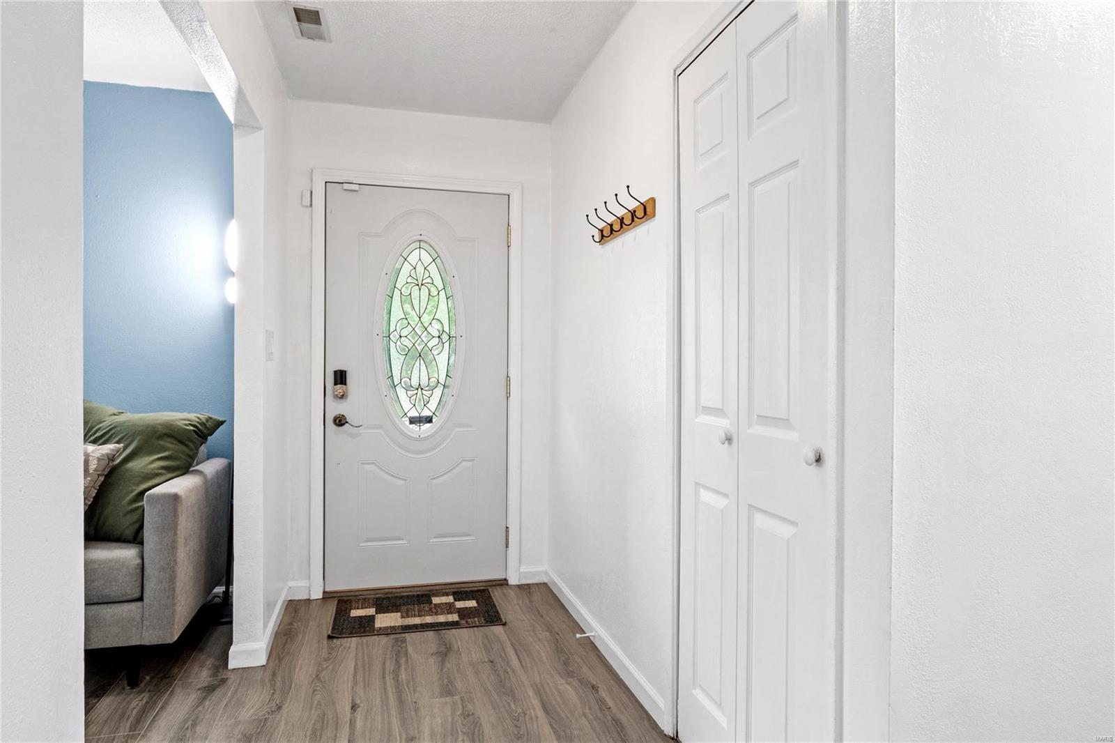 109 Sumter Drive Belleville, IL 62221 - Photo 2 of 34