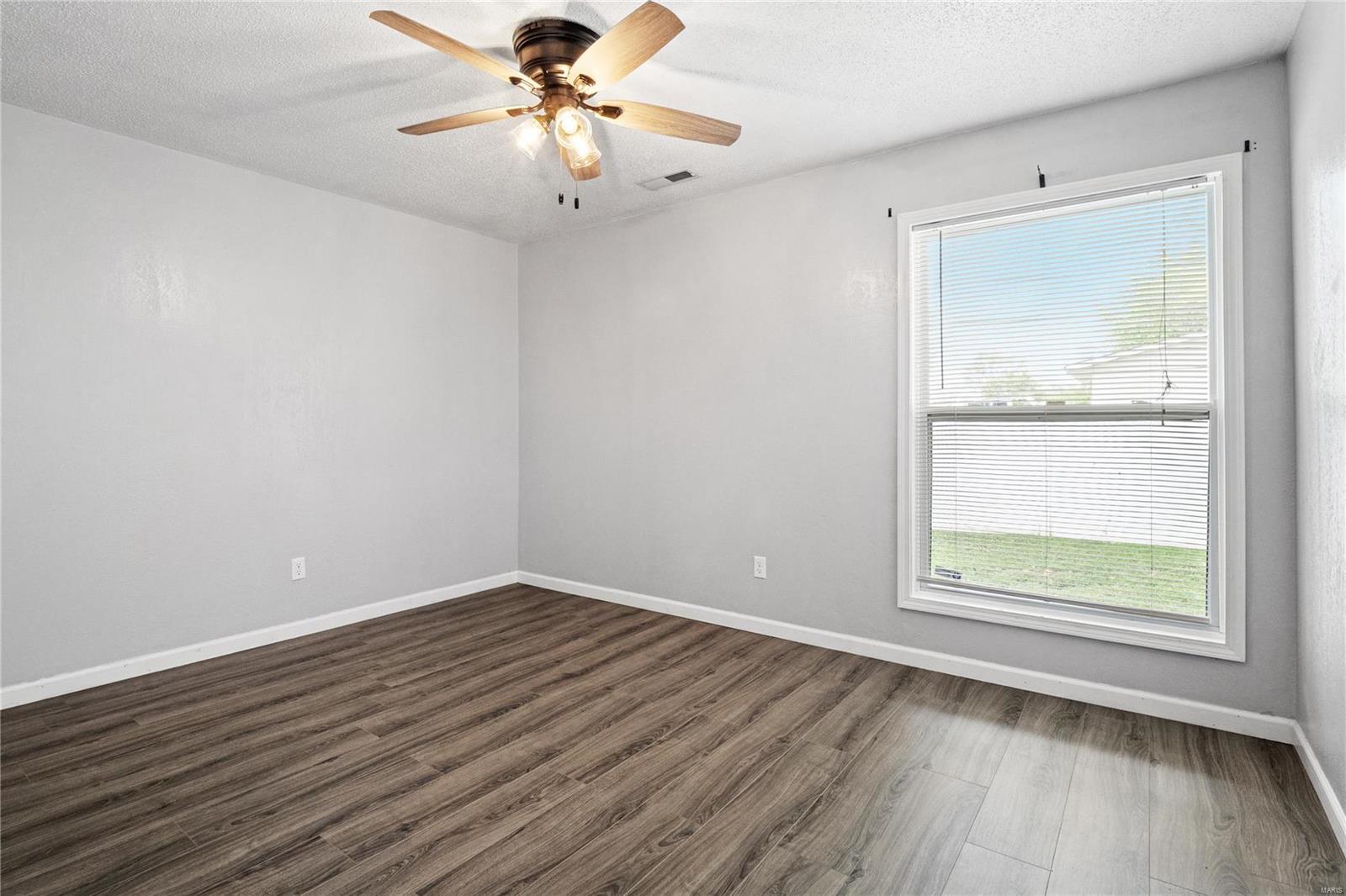 109 Sumter Drive Belleville, IL 62221 - Photo 21 of 34