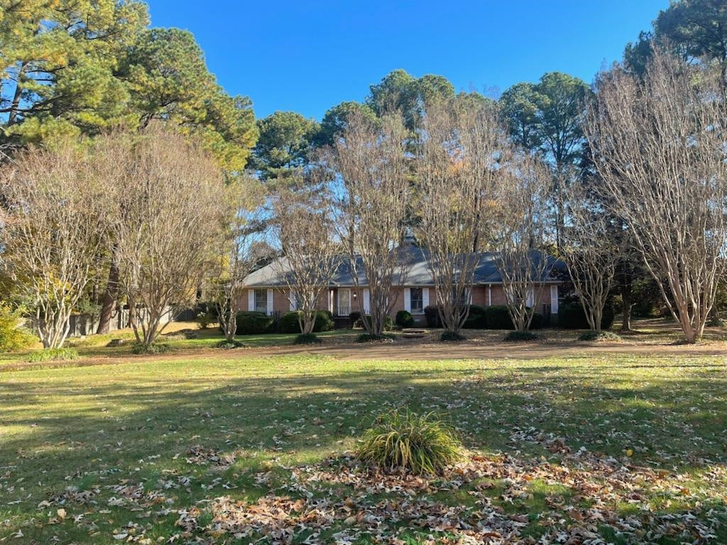 84 Plantation Road Jackson, TN 38305 - Photo 1 of 1 Photo 1