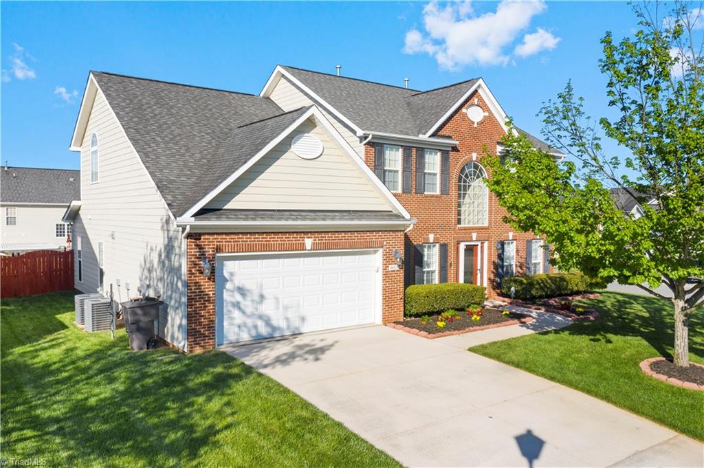 4485 Alderny Circle High Point, NC 27265 - Photo 3 of 38