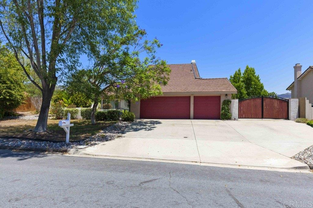 14835 Derringer Road Poway, CA 92064 - Photo 1 of 25