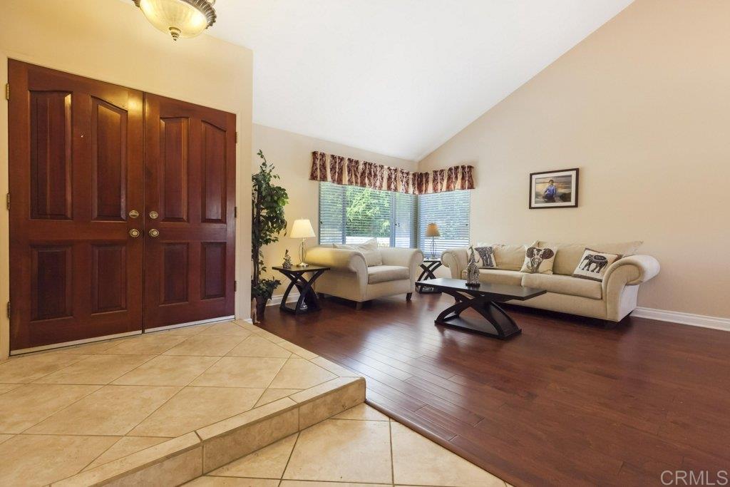 14835 Derringer Road Poway, CA 92064 - Photo 3 of 25