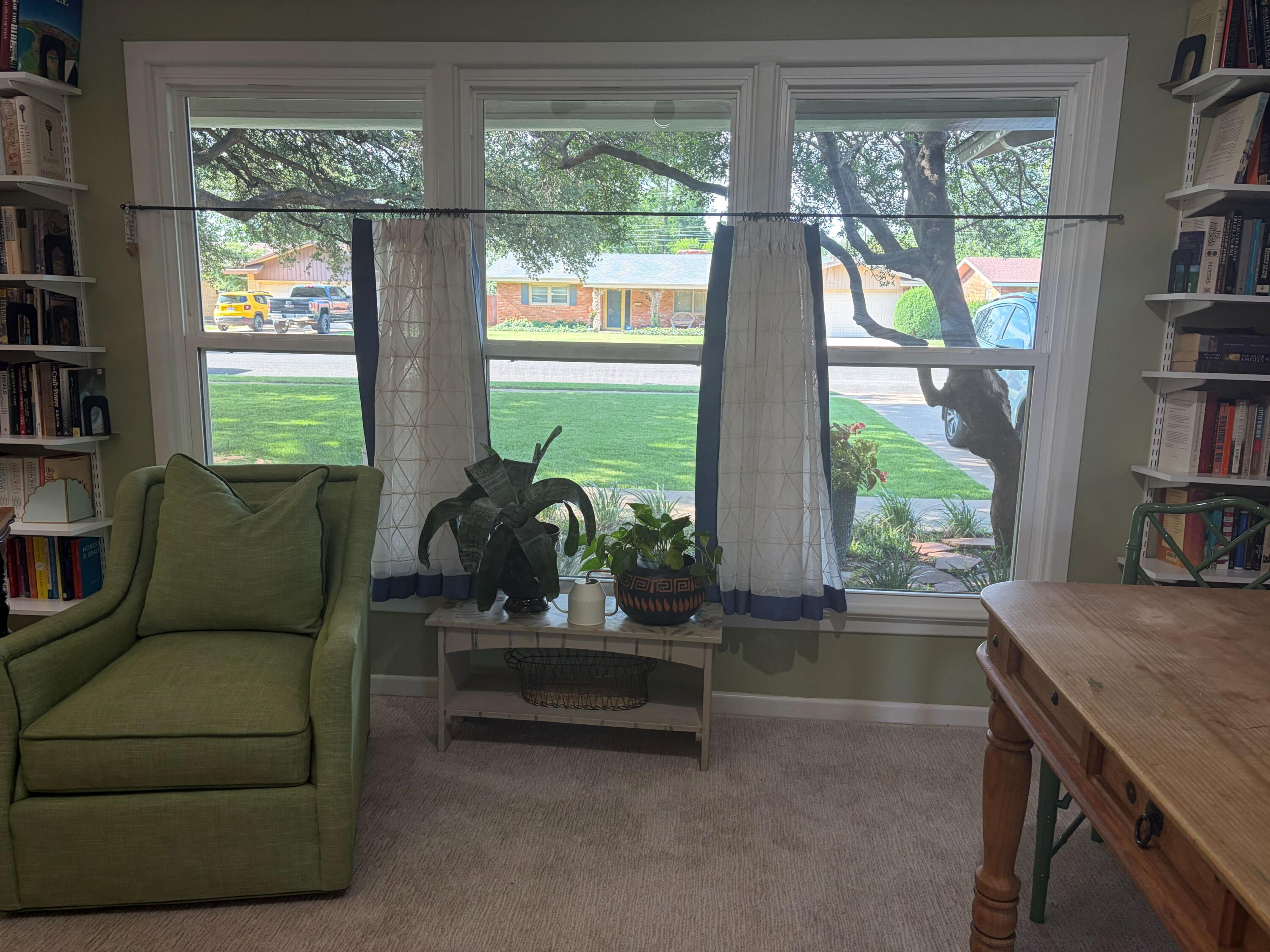 2108 55th Street Lubbock, TX 79412 - Photo 19 of 24 study window
