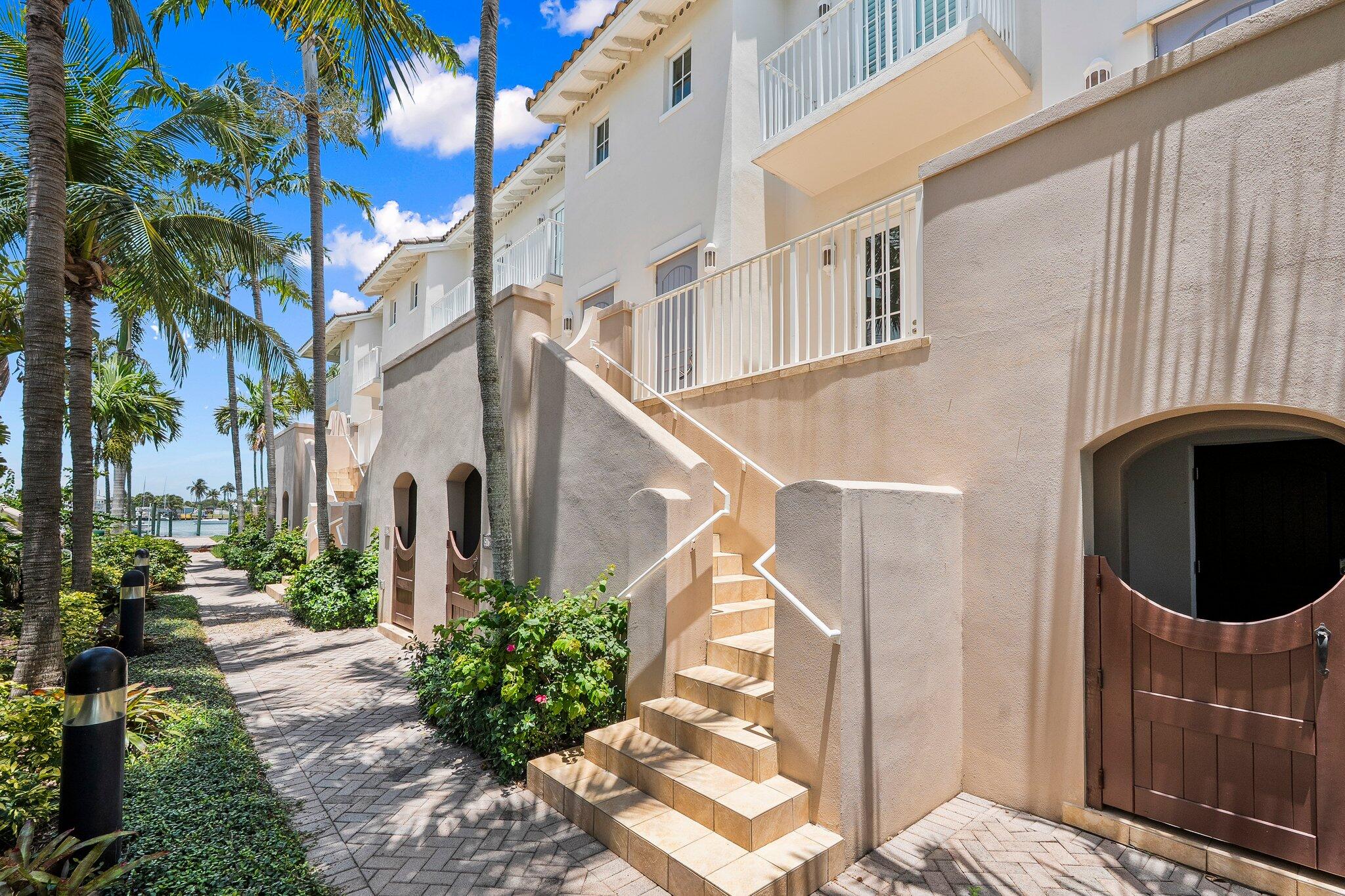 1579 Bow Line Road Fort Pierce, FL 34949 - Photo 3 of 56 a view of entryway