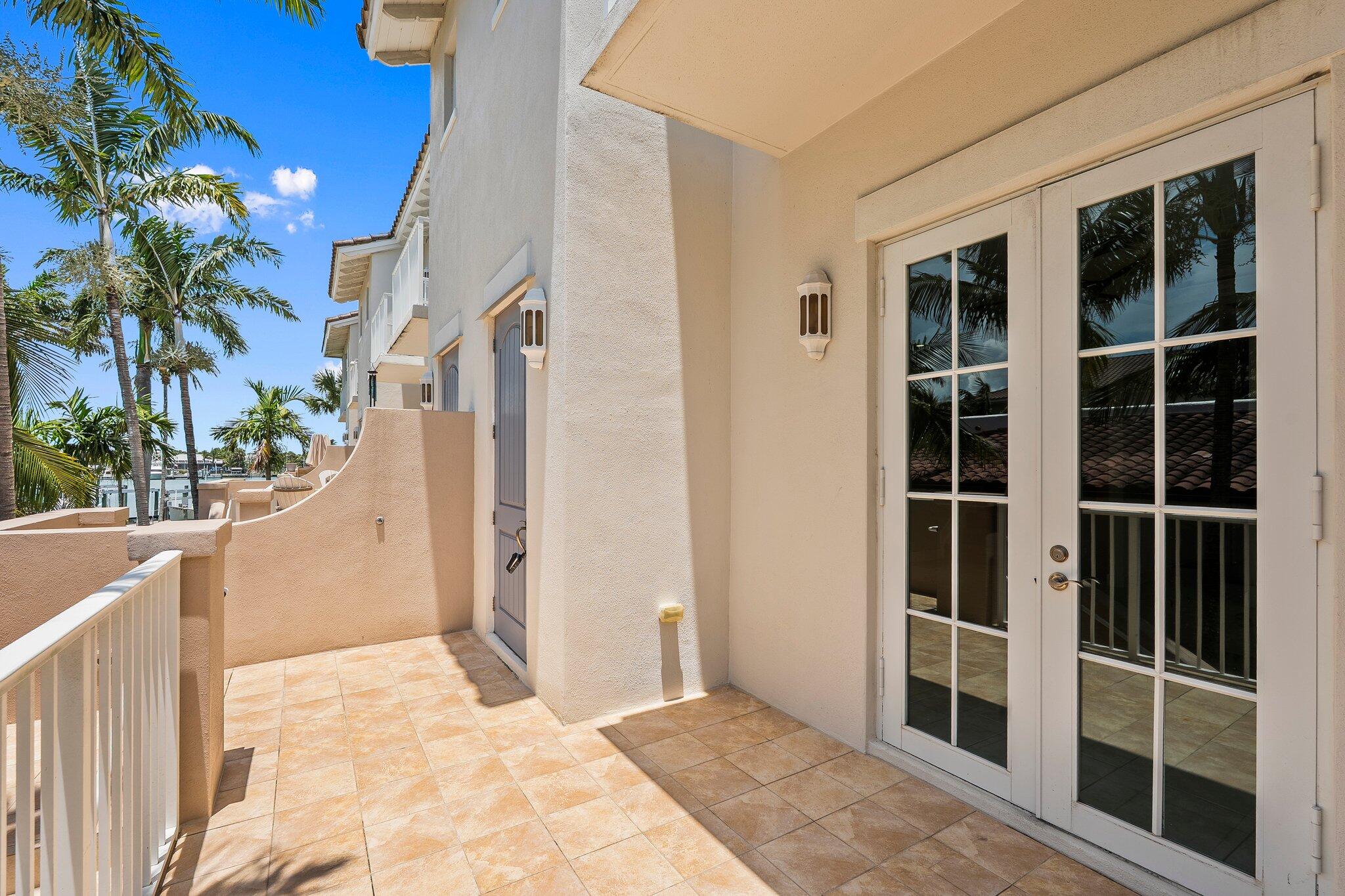 1579 Bow Line Road Fort Pierce, FL 34949 - Photo 6 of 56 24-web-or-mls-DSC01074