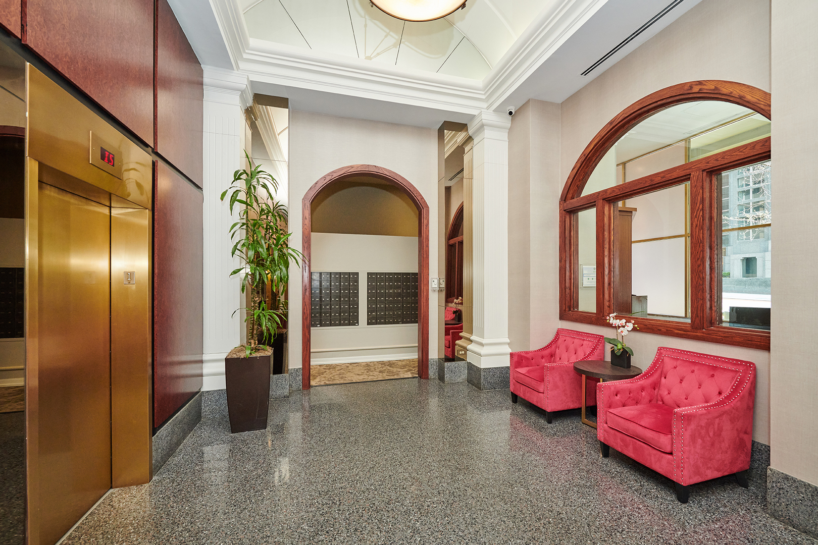 200 North Dearborn Street, Unit 4608 Chicago, IL 60601 - Photo 2 of 26 a view of hall way with furniture