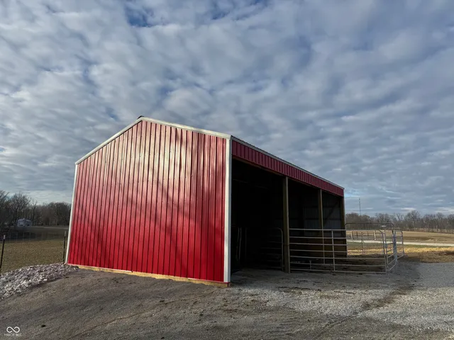 $548,000 | 2691 North County Road 190 West, Greencastle, IN 46135