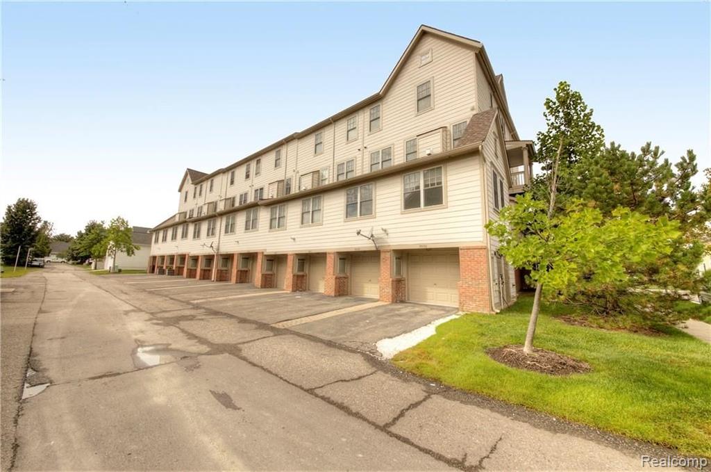 50103 Harding Street, Unit 123 Canton, MI 48188 - Photo 45 of 49