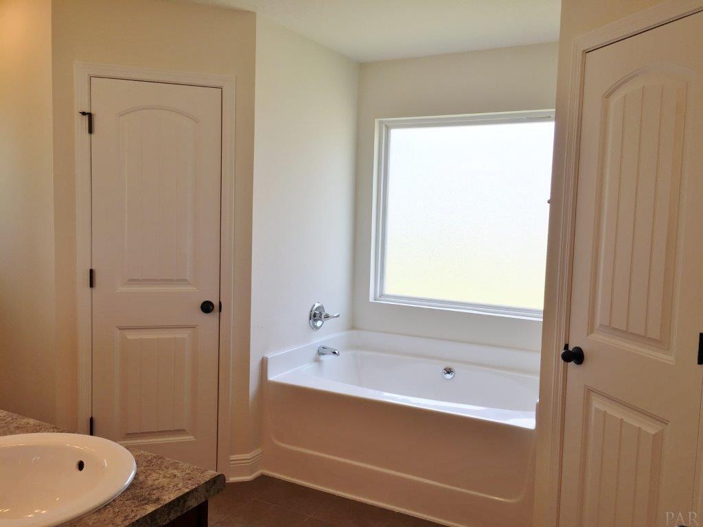 5660 Cane Syrup Circle Pace, FL 32571 - Photo 23 of 46