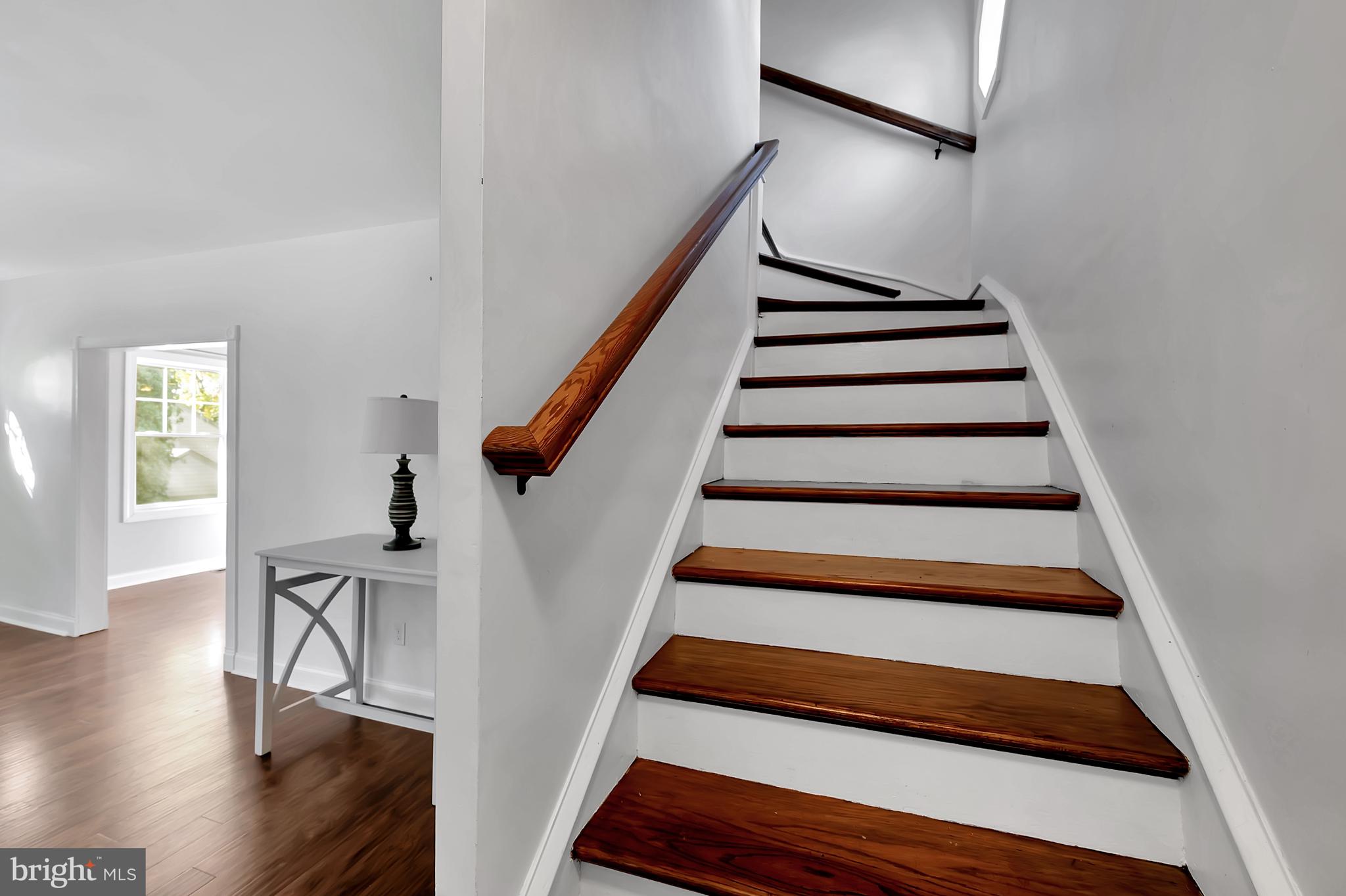 201 Lighthouse Road Wilmington, DE 19809 - Photo 8 of 31 Staircase leading to bedrooms
