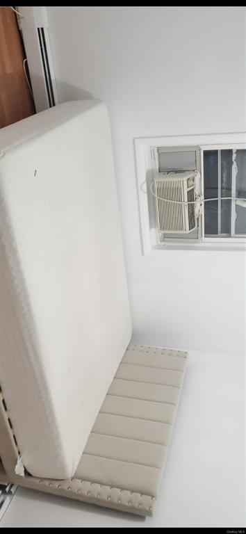 61 Vineyard, Unit 2 Yonkers, NY 10703 - Photo 2 of 4 View of details