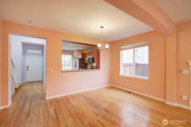 $3,600 | 8224 233rd Place Northeast, Redmond, WA 98053