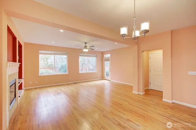 $3,600 | 8224 233rd Place Northeast, Redmond, WA 98053